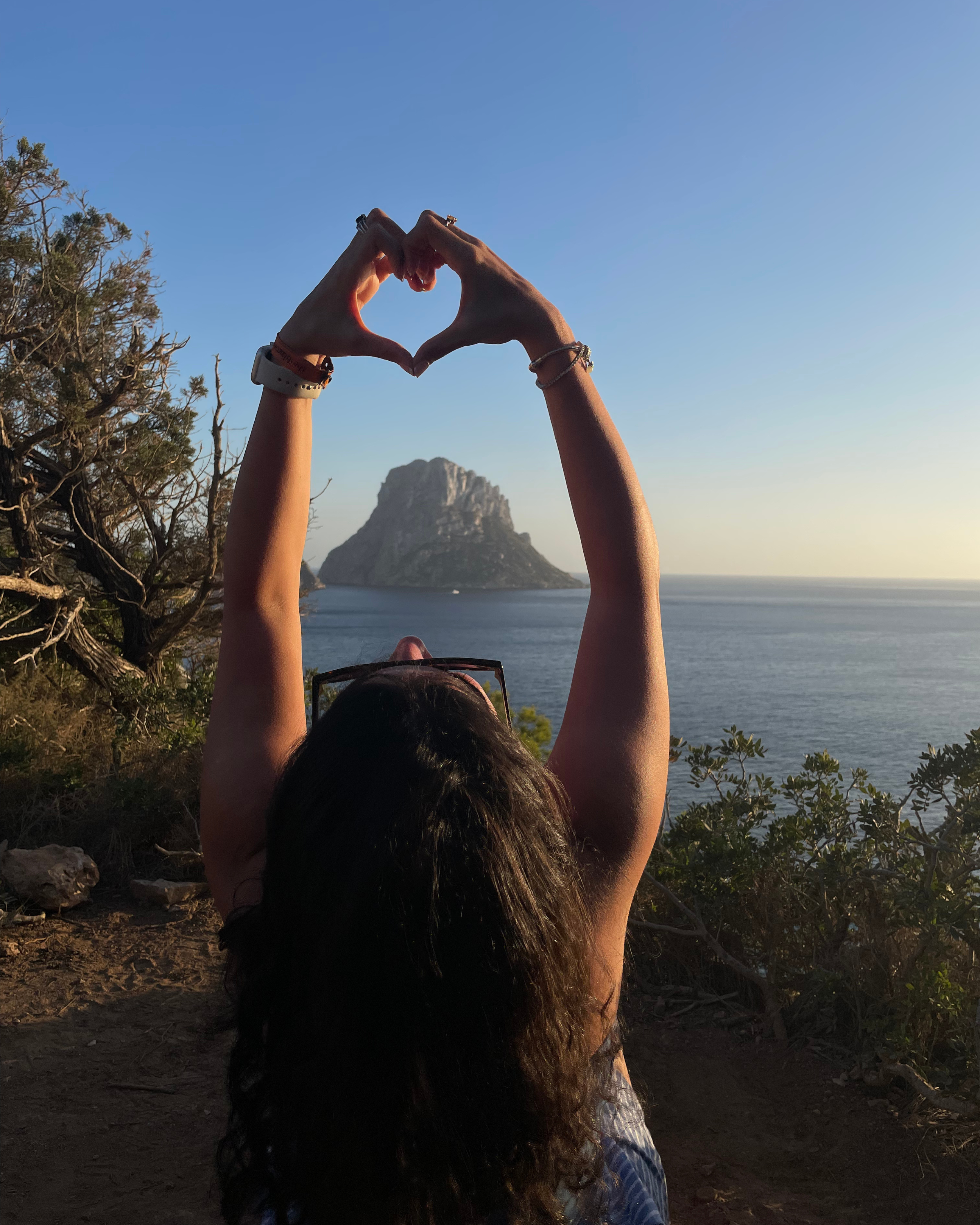 Deniz, somatic astrologer and spiritual guide, offering warm and grounded astrology readings